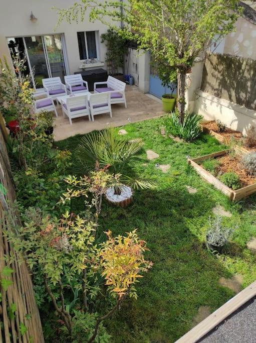שינון Chaleureuse Maison De Ville Avec Parking Gratuit מראה חיצוני תמונה